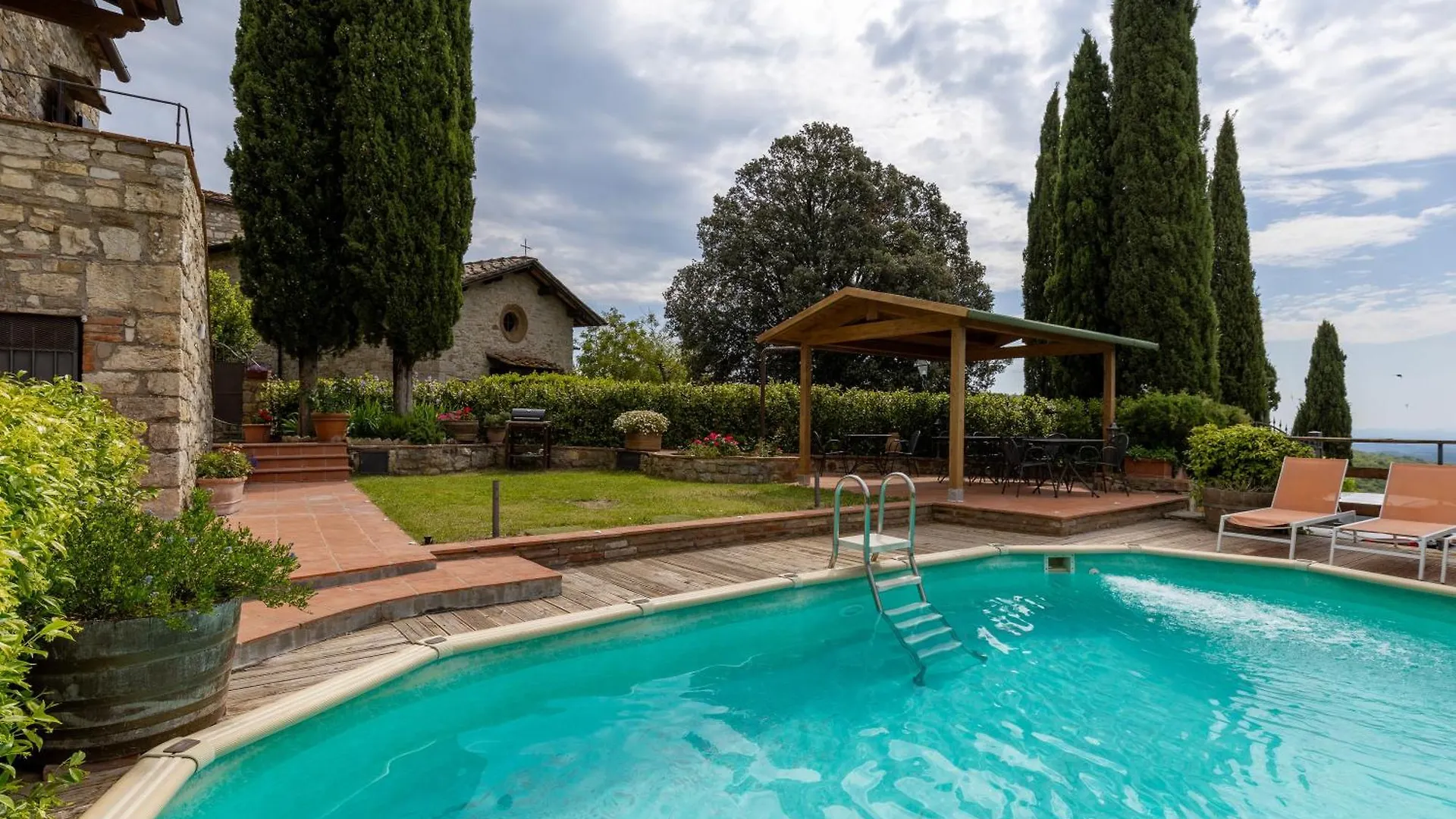 La Petrosa Villa Radda in Chianti 0*,